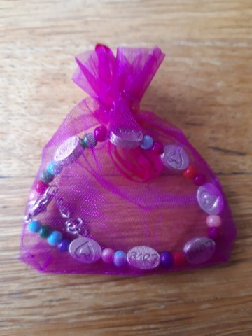 Armbandje in organza zakje 1