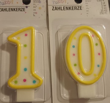 Nummer 10 geel lets party