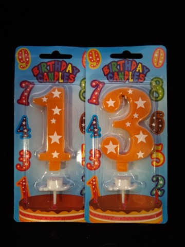 Nummer 13 action oranje