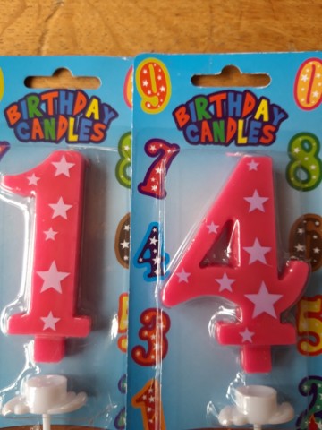 Nummer 14 action roze