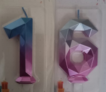 Nummer 16 party candles