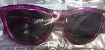 Zonnebril meisje paars